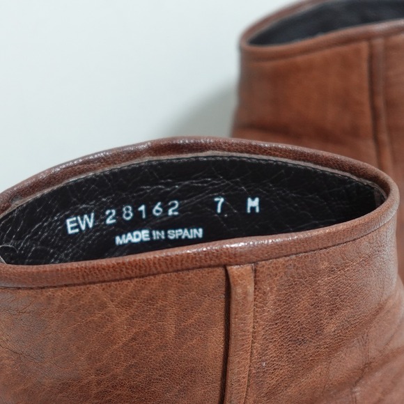 Stuart‎ Weitzman Ankle Boots Women 7M Brown Leather Wedge Heel Zip Back Bootie - Picture 8 of 11